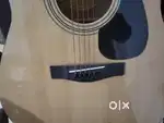 YAMAHA F310 Acoustic Guitar