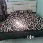 Double bed in good condition