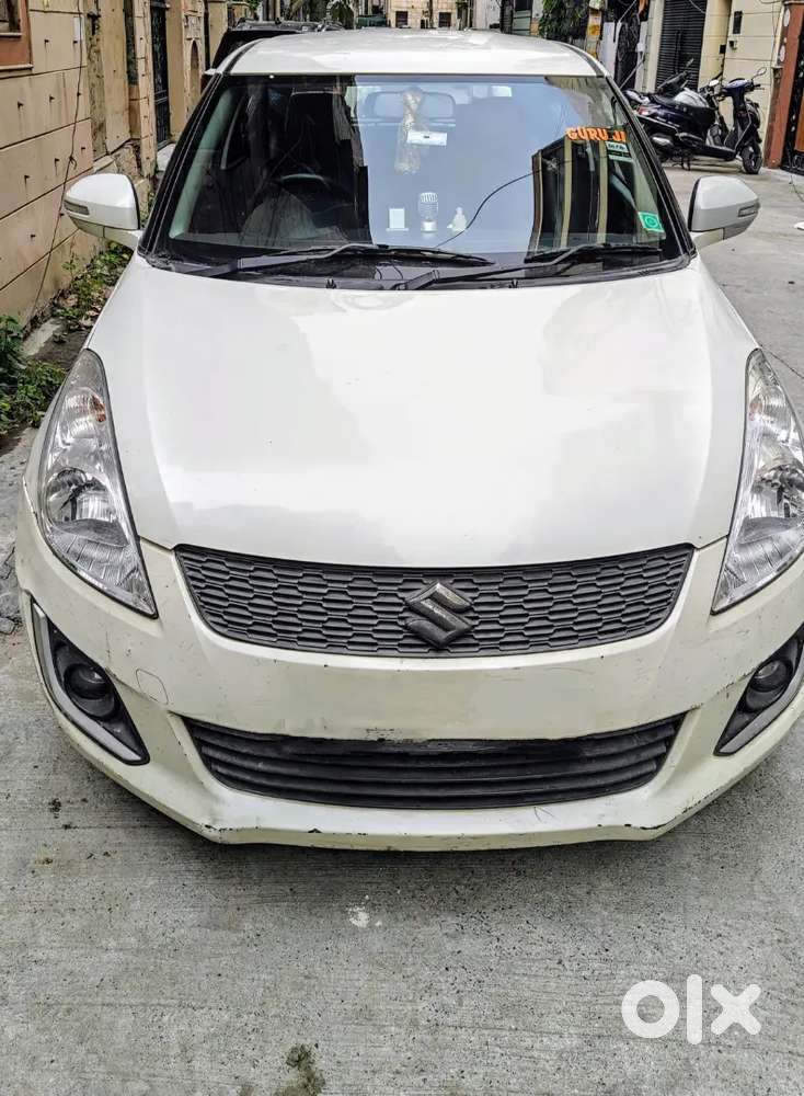 Delhi registered Maruti Swift november 2014 Petrol Well Maintained