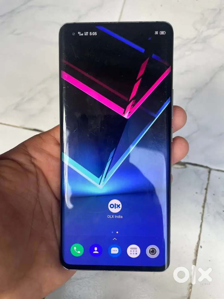 Vivo x50 pro curved display 8/256. 60x zoom gimble camera