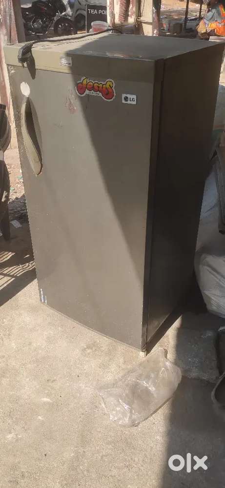 LG Fridge single door