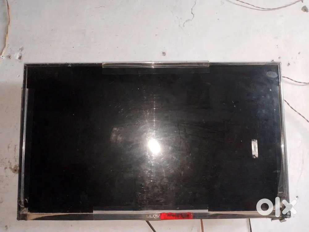 Lloyd Android( 32) in black colour