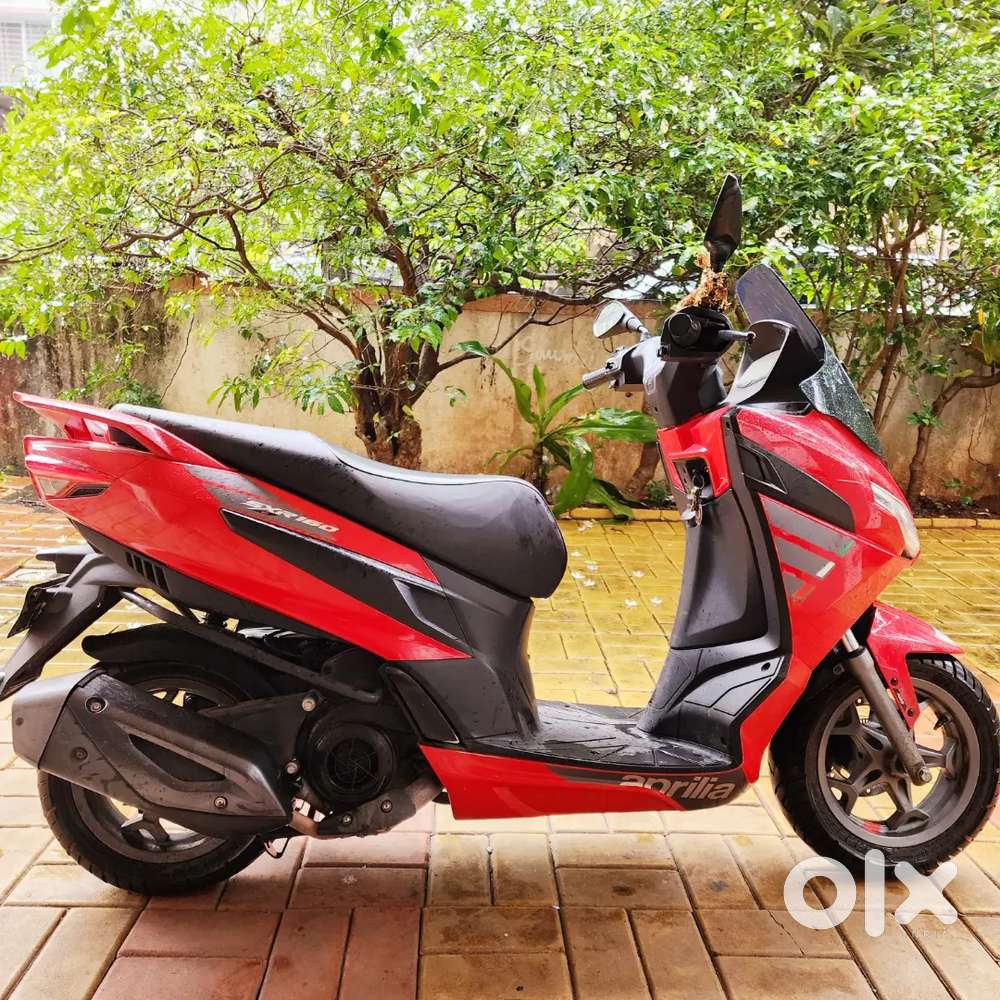 Aprilia Maxi Scooter for sale top condition