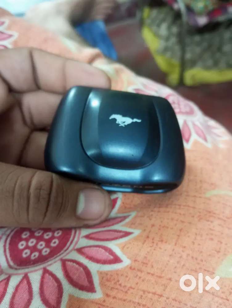 Mustang GT racing version ear buds