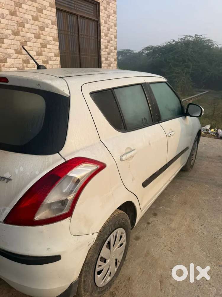 Maruti Suzuki Swift 2016 Petrol 155000 Km Driven
