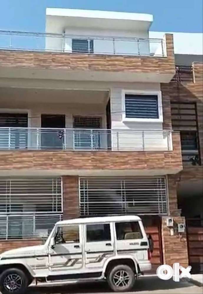 One fully furnished independent room with attached bathroom and kitche