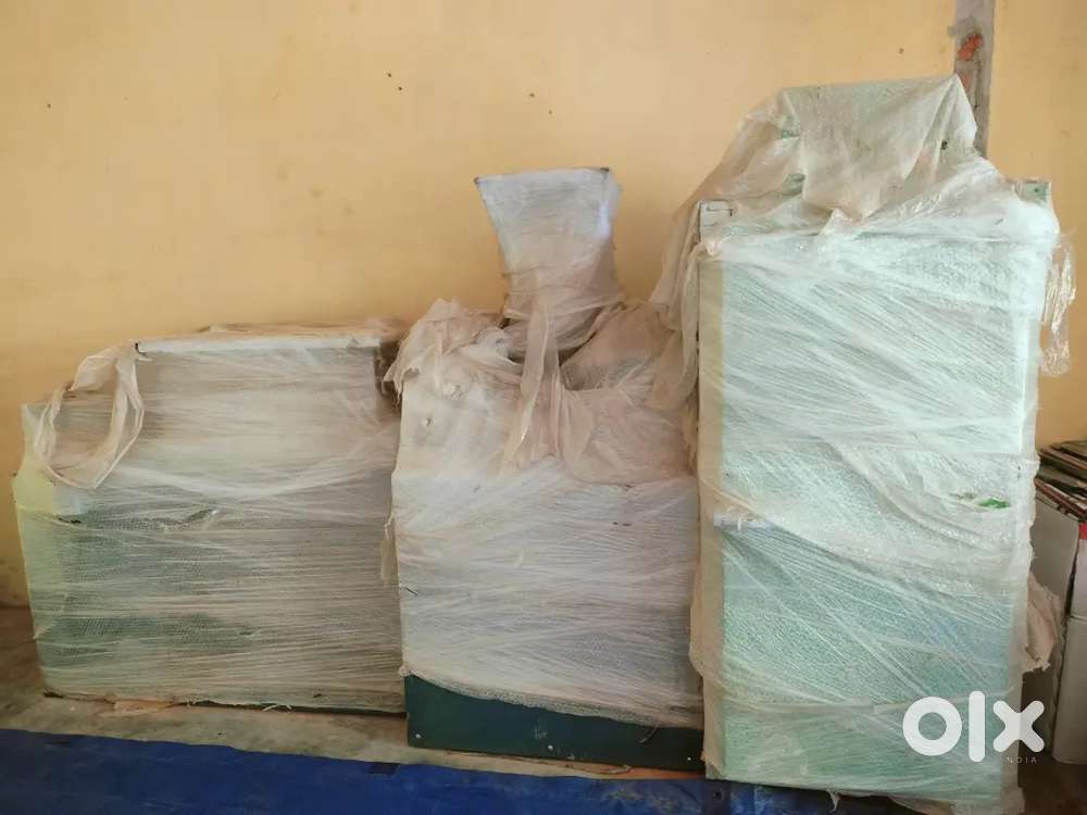 INDUSTRIAL MACHINERY