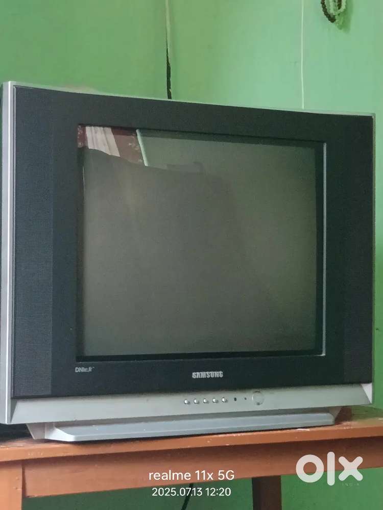 Samsung Colour television of 15 21 inch