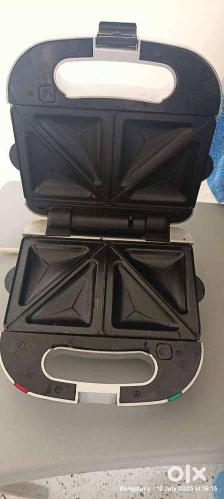 Sandwich Toaster usha ST 2474
