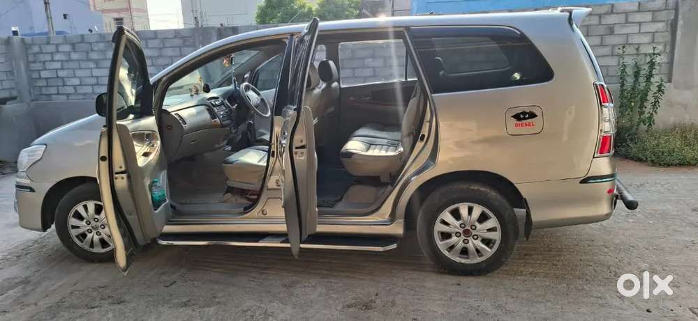 Toyota Innova 2010 Diesel 185000 Km Driven