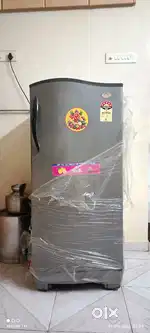 ok कंडिशन फ्रीज विकणे आहे