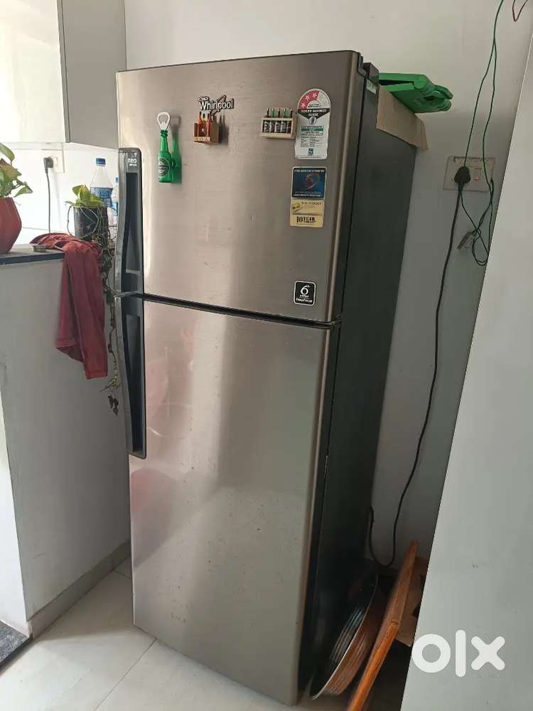 Whirlpool fridge in good condition