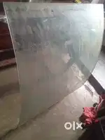 E rickshaw hawa hawayi ka glass hai