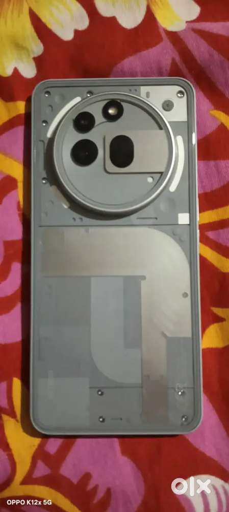 Nothing 3a pro 8/256 5months .new phone with original charger