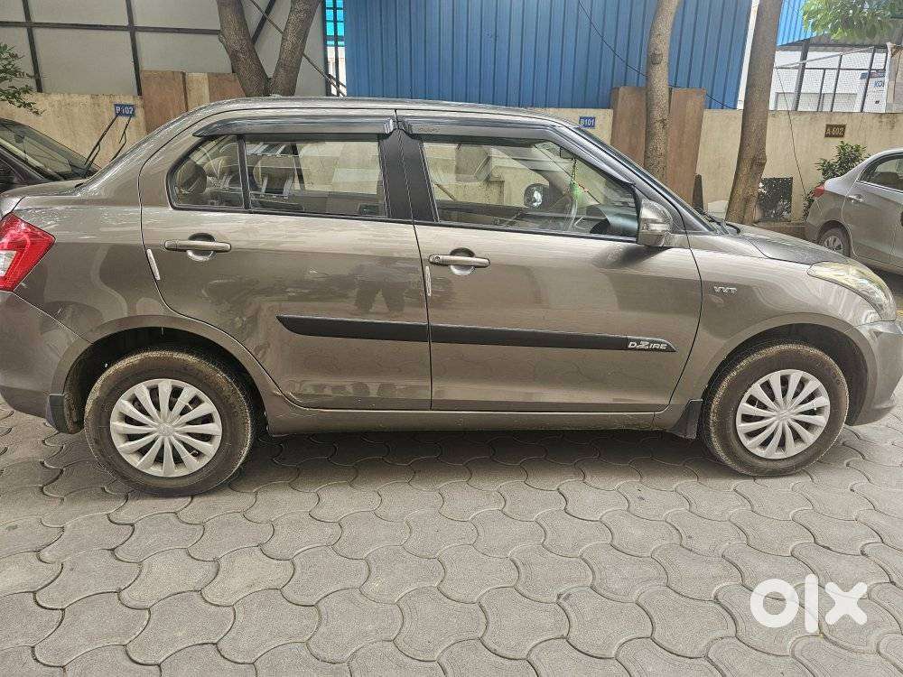 Maruti Suzuki Swift Dzire 1.2 Vxi BSIV, 2016, Petrol