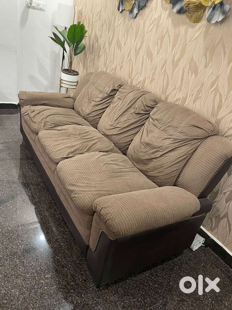 Royal oak 6 seater sofa set