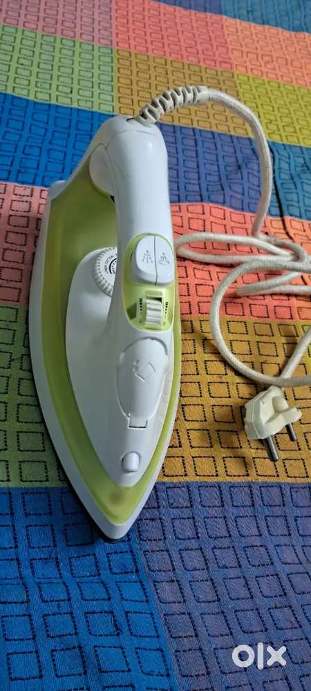 Steam Iron for sale.