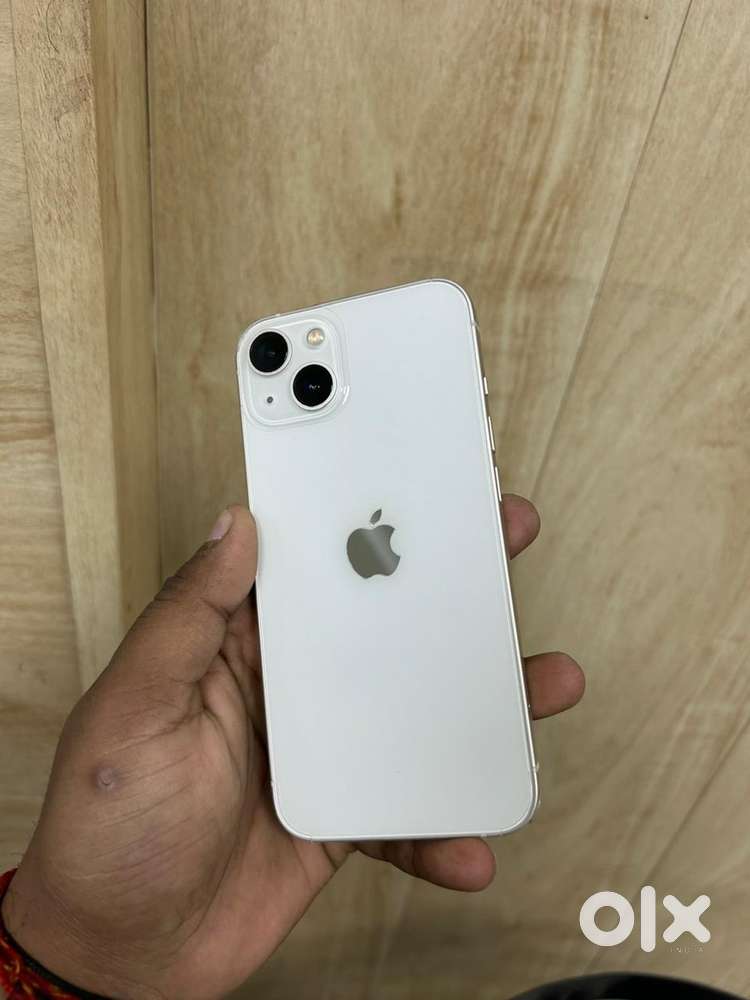iPhone 13 128 gb variant with all accessories available