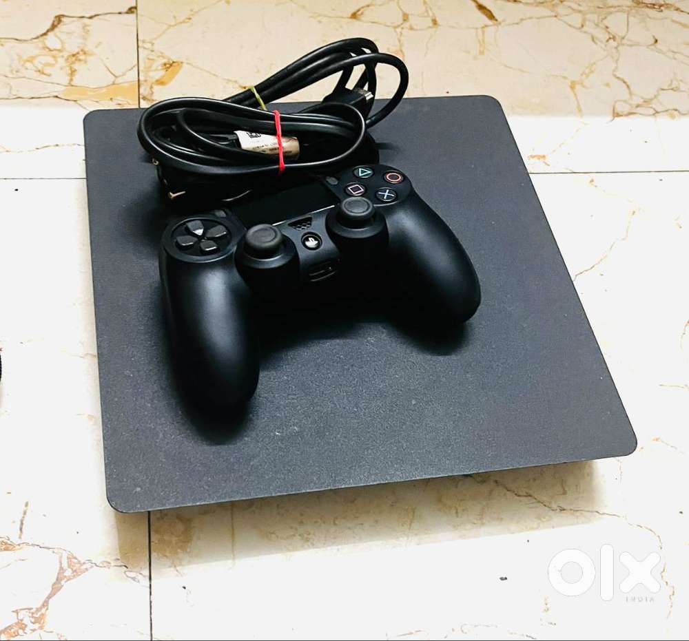 PS4 - DISC MODE - CONSOLE WITH 1 CONTROLLER ( ORIGINAL ) -