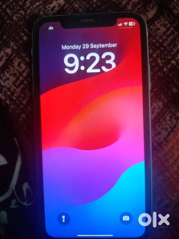 Iphone 11 urgent sale
