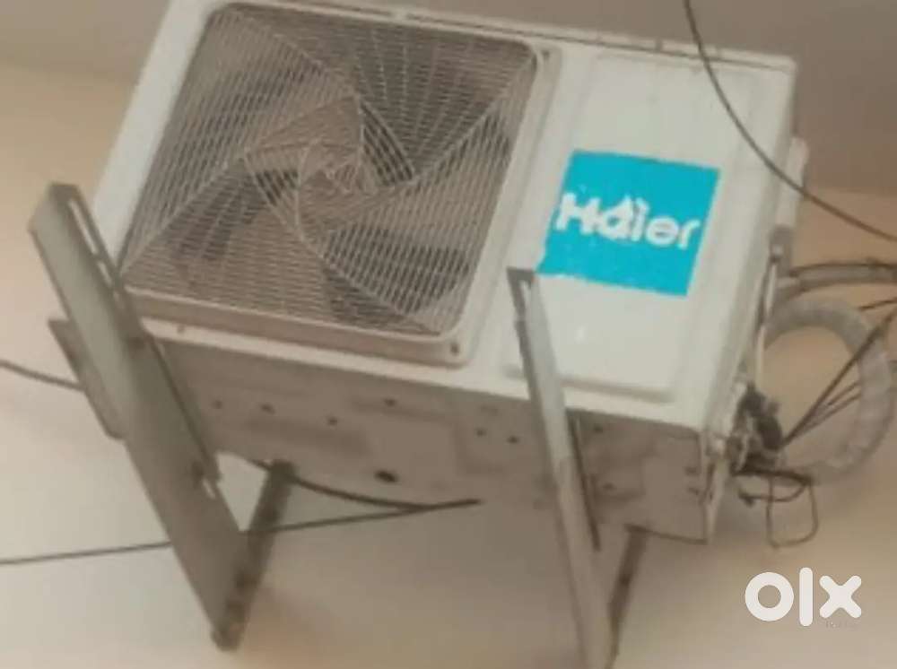 Haier ac white colour1.5 ton