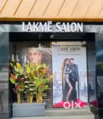 Salon Hair stylist