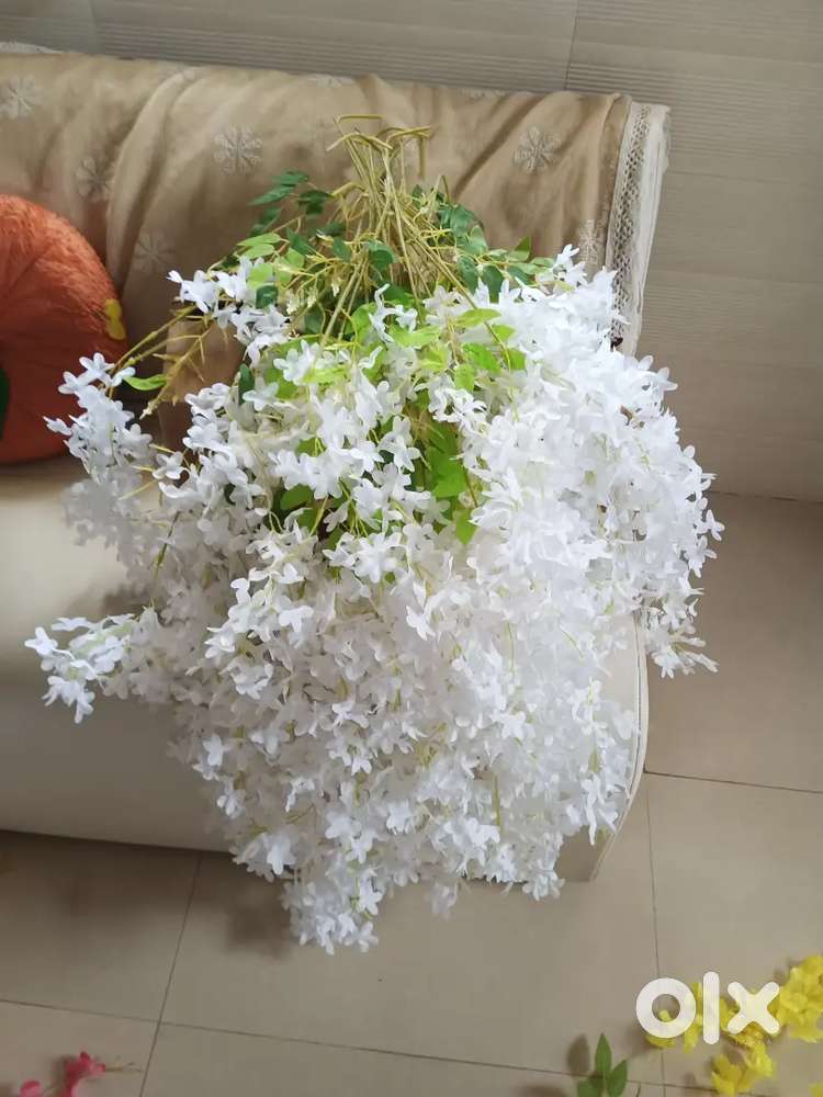 Hanging flowers as good as fresh ones