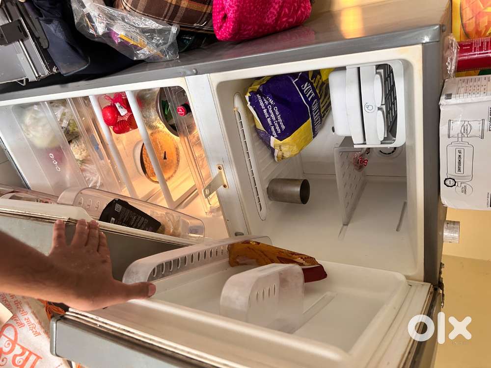 Refrigerator double door