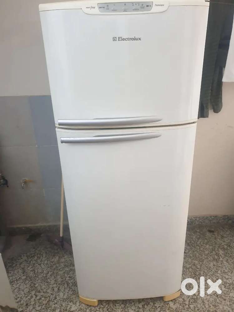 Samsung and lg double door fridge