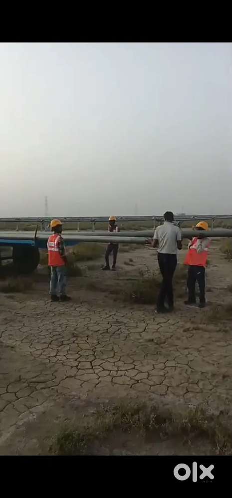 लेबर चाहिए,गुजरात सोलर प्लांट मै स्ट्रक्चर तैयार करने का काम है।