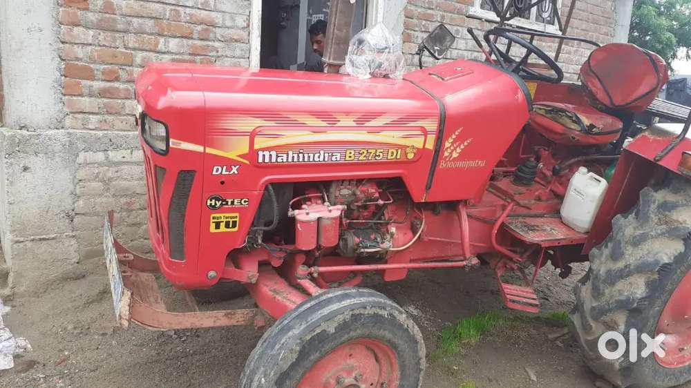 Mahindra 275