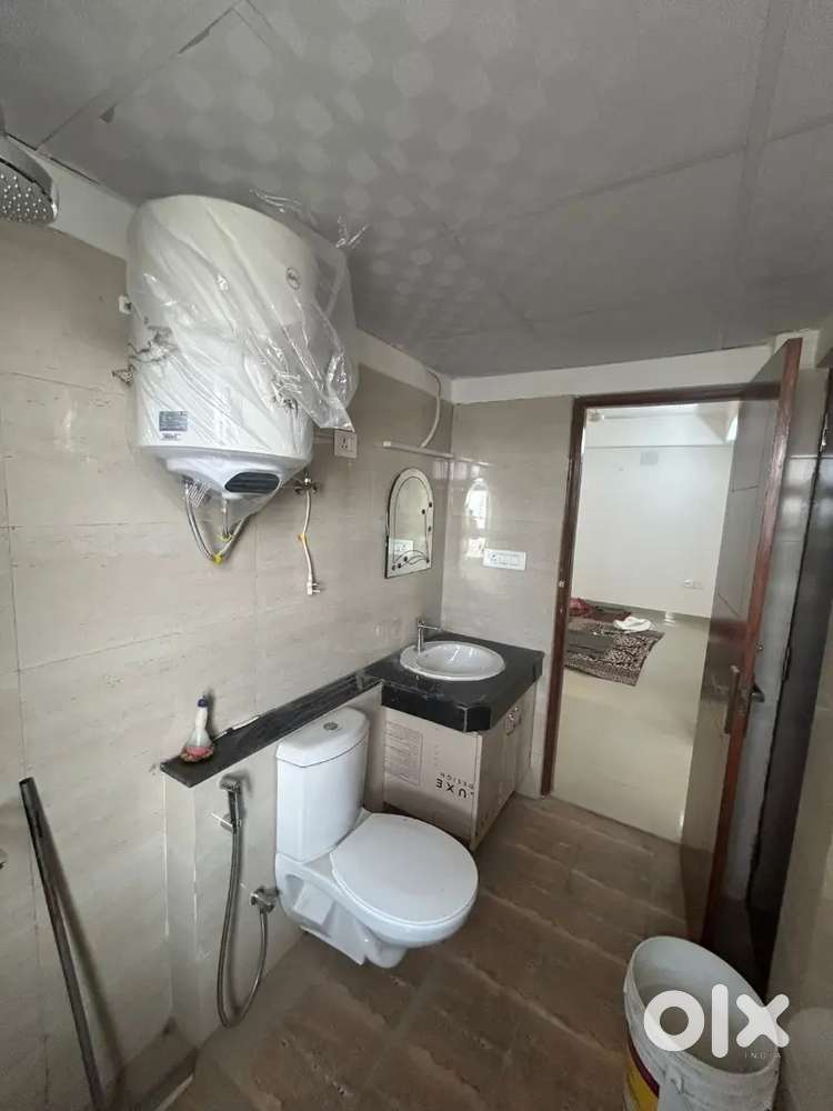 Near shoprix mall& near metro,rrts station,delhi road