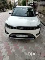 Top Model Mahindra XUV300 2019