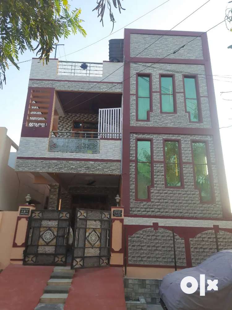 2 BHK GROUND FLOOR SMALL FAMILY SEMI FURNISHED