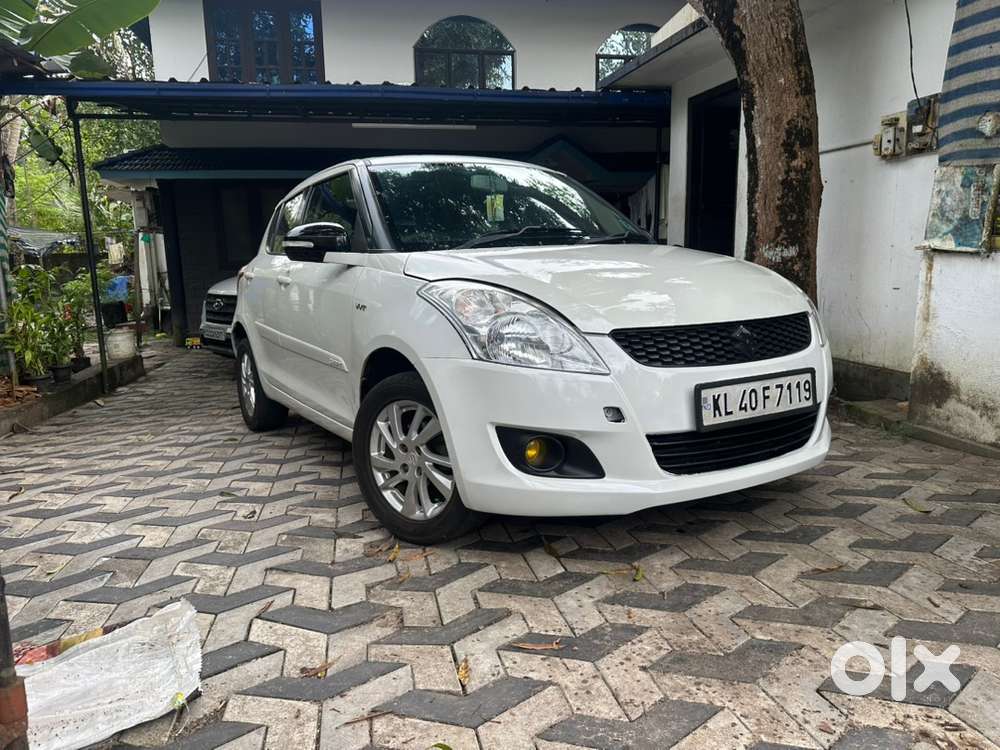 Maruti Suzuki Swift 2012 ZXI