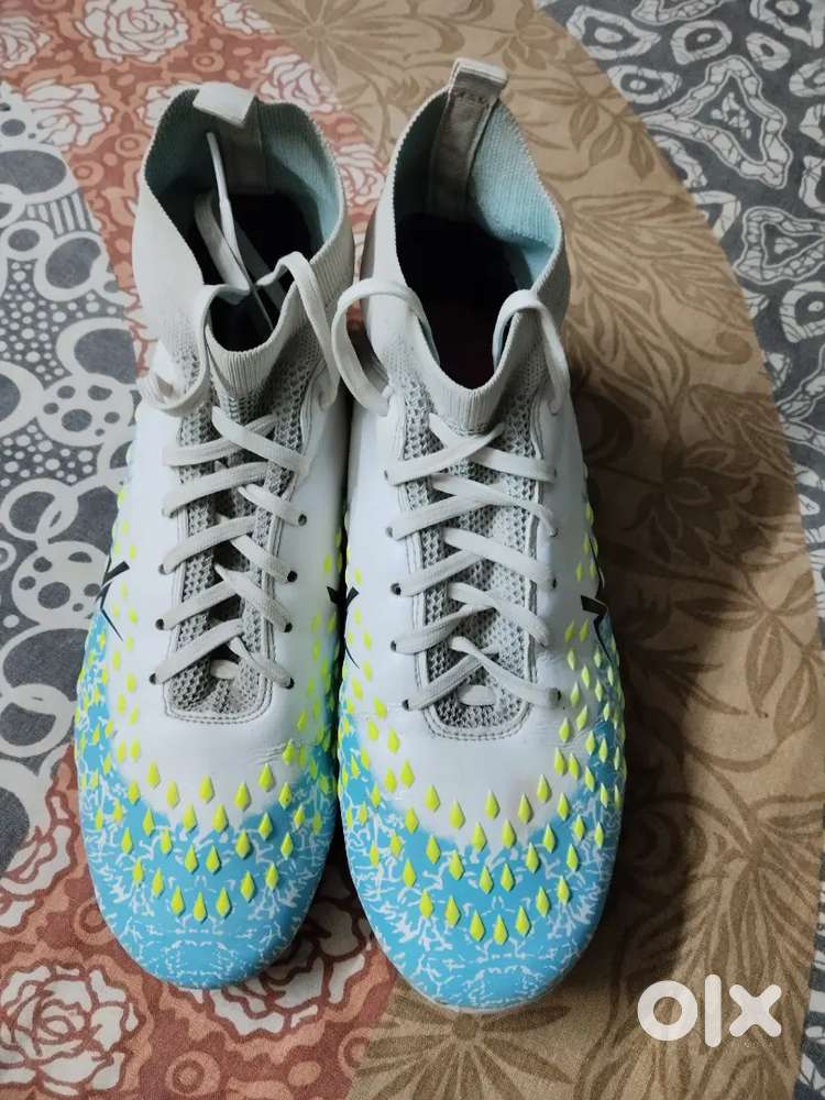 KYOSHO TORNADO HIGH ANKLE STUDS