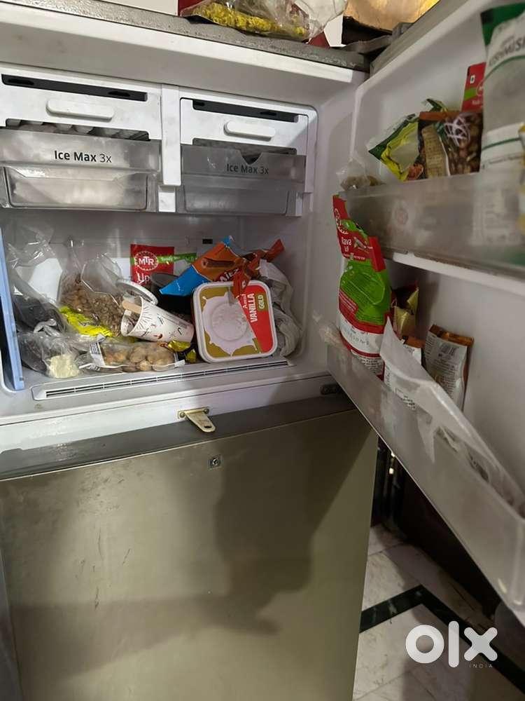 Samsung 393 litre fridge