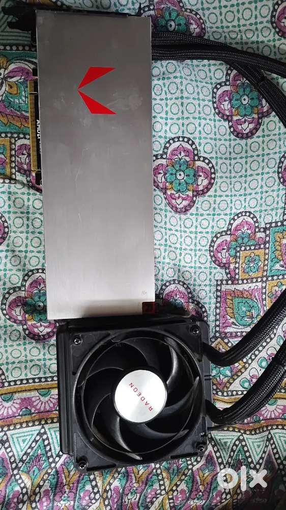 AMD RX Vega 64 8GB Liquid Cooling & RTX 3070 8Gb Galax Triple fan
