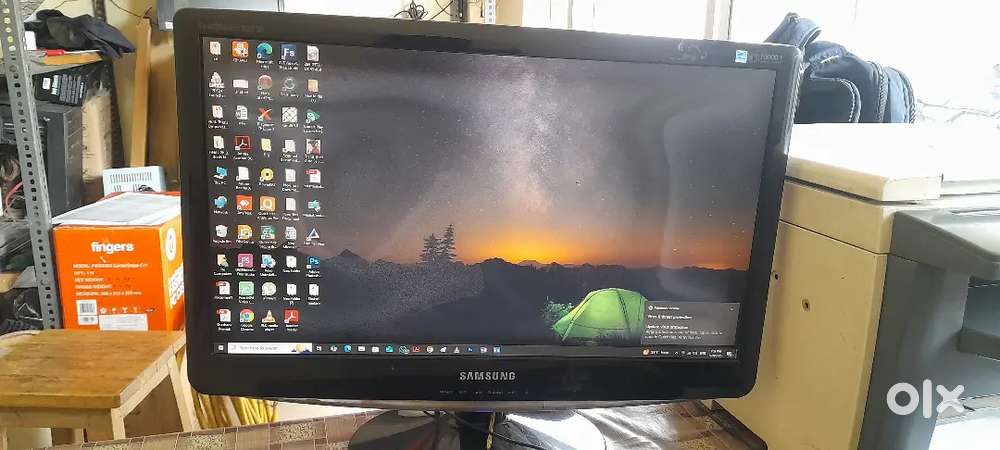 Samsung SyncMaster B2230 LED monitor