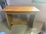 Computer table