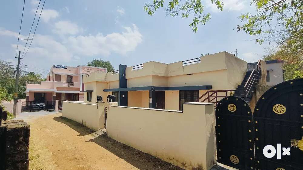 House for sale at kottekad. Amritha vidhyalaya