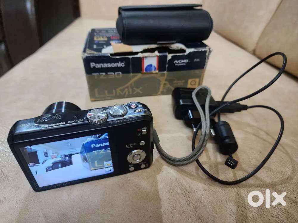 PANASONIC DIGITAL CAMERA: TZ30
