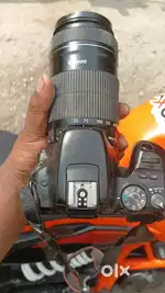 Canon 200d