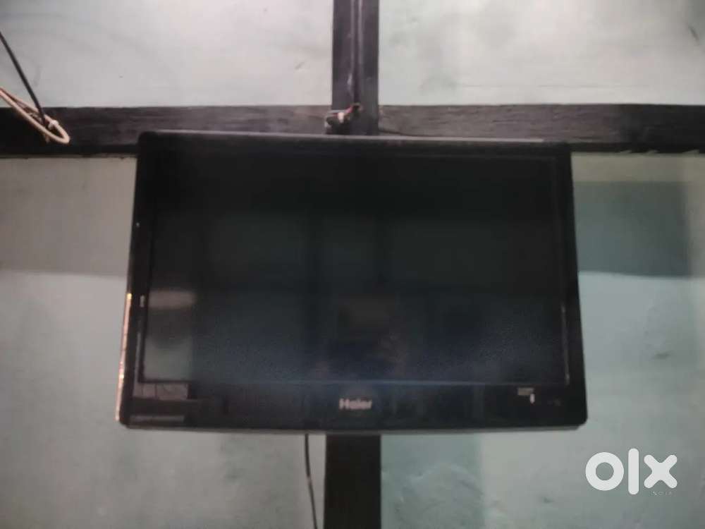Haier 24 inches TV