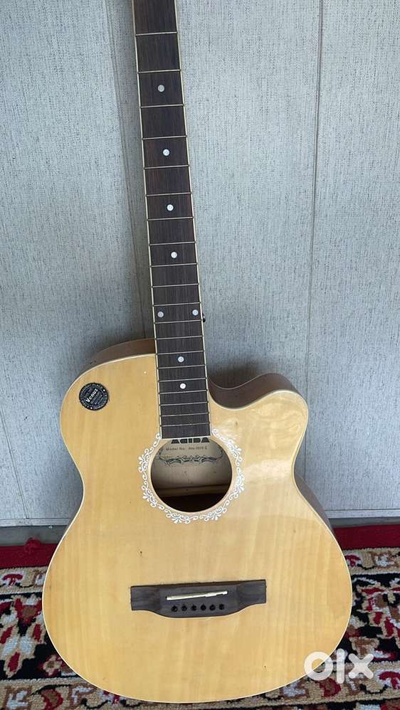 Guitar for sale