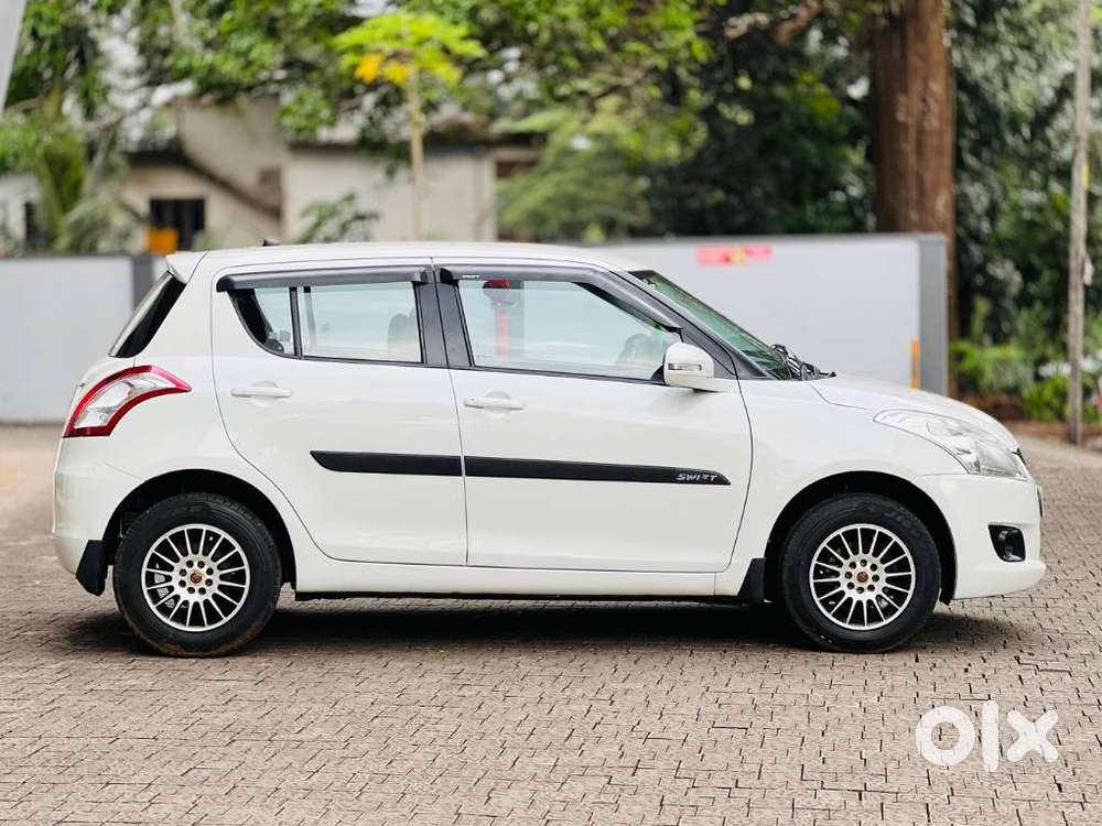 Maruti Suzuki Swift 2004-2010 VXI with ABS, 2013, Petrol