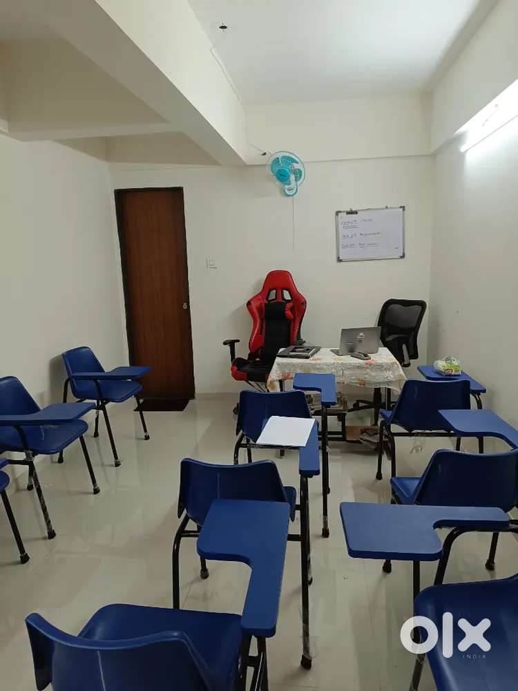 Conference room for Rent On hourly basis