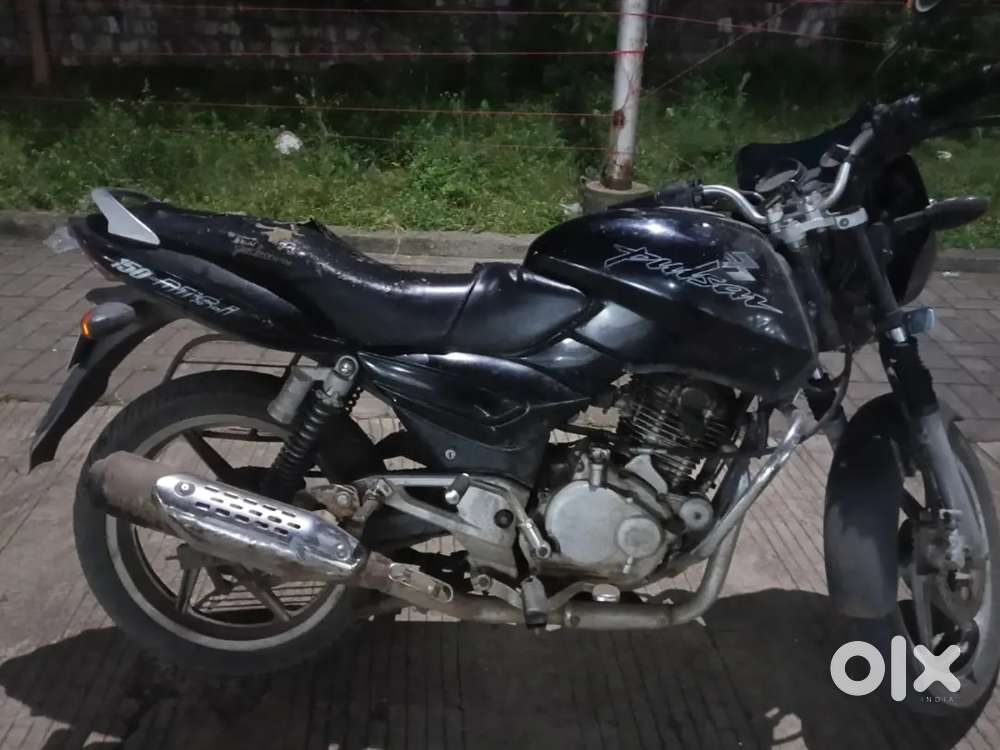 Bajaj pulser 150cc electric start in best condition  no reparing