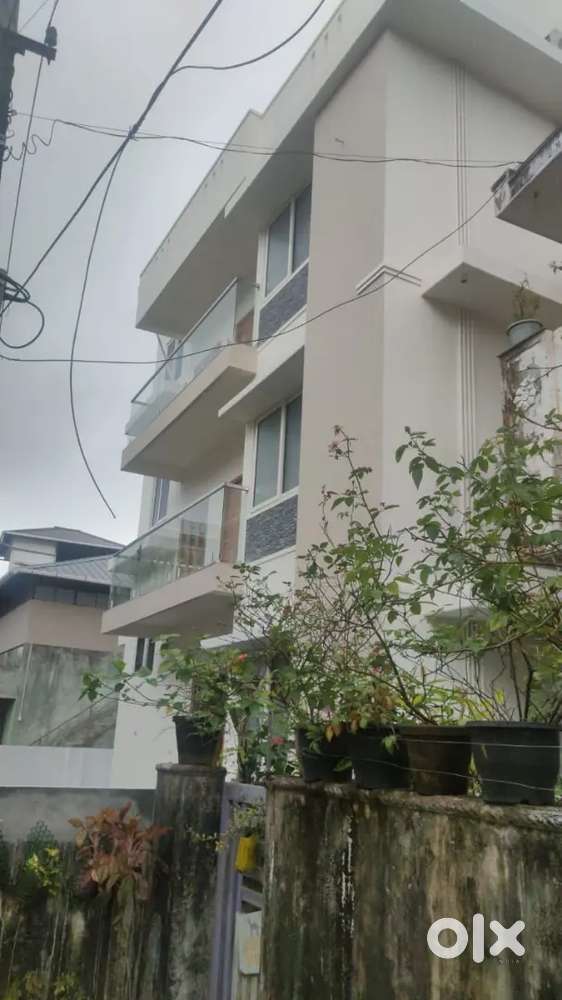 BHK SEMIFURNISHED BRAND NEW APARTMENT@ PALARIVOTTOM