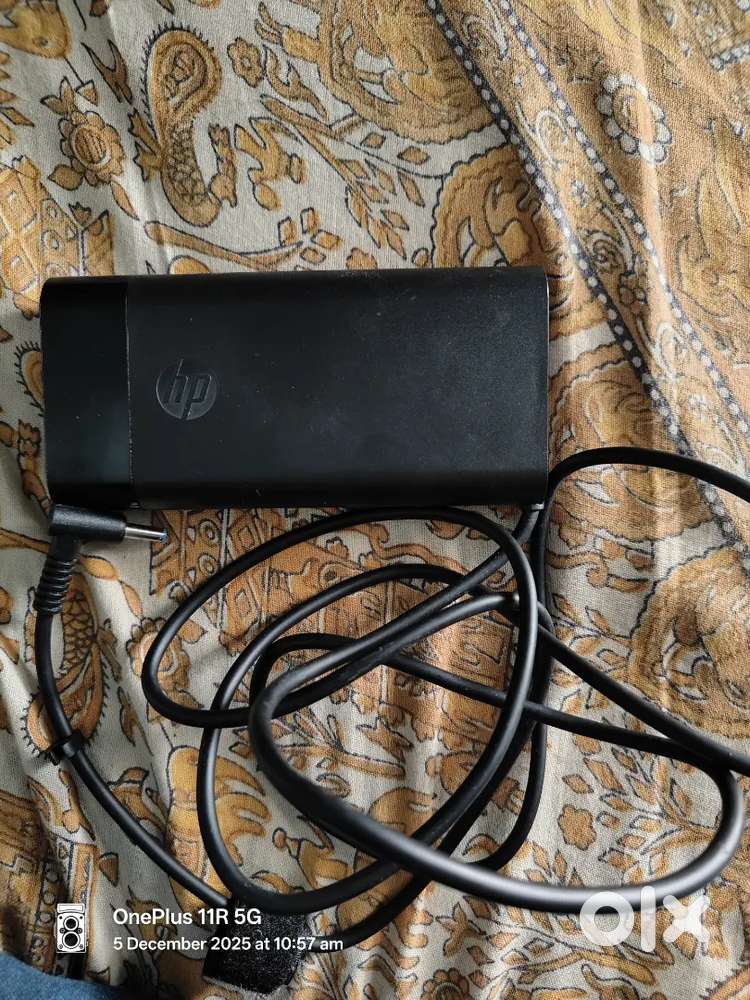 HP laptop charger 150 w new condition